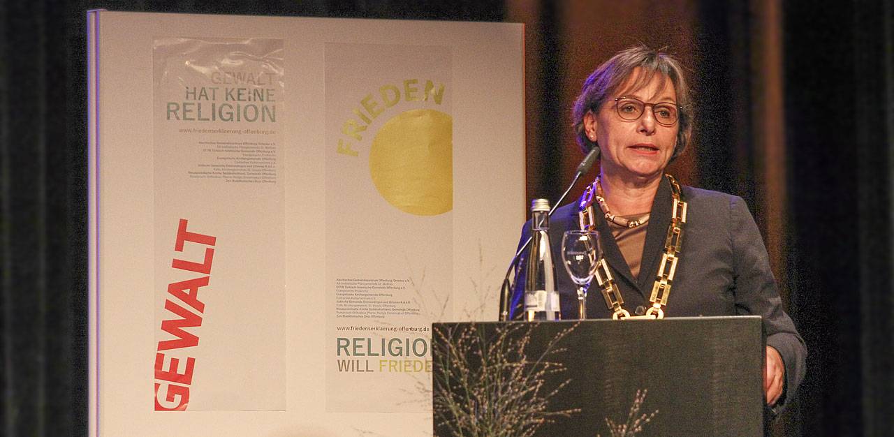 Grußworte von Frau Oberbürgermeisterin Edith Schreiner